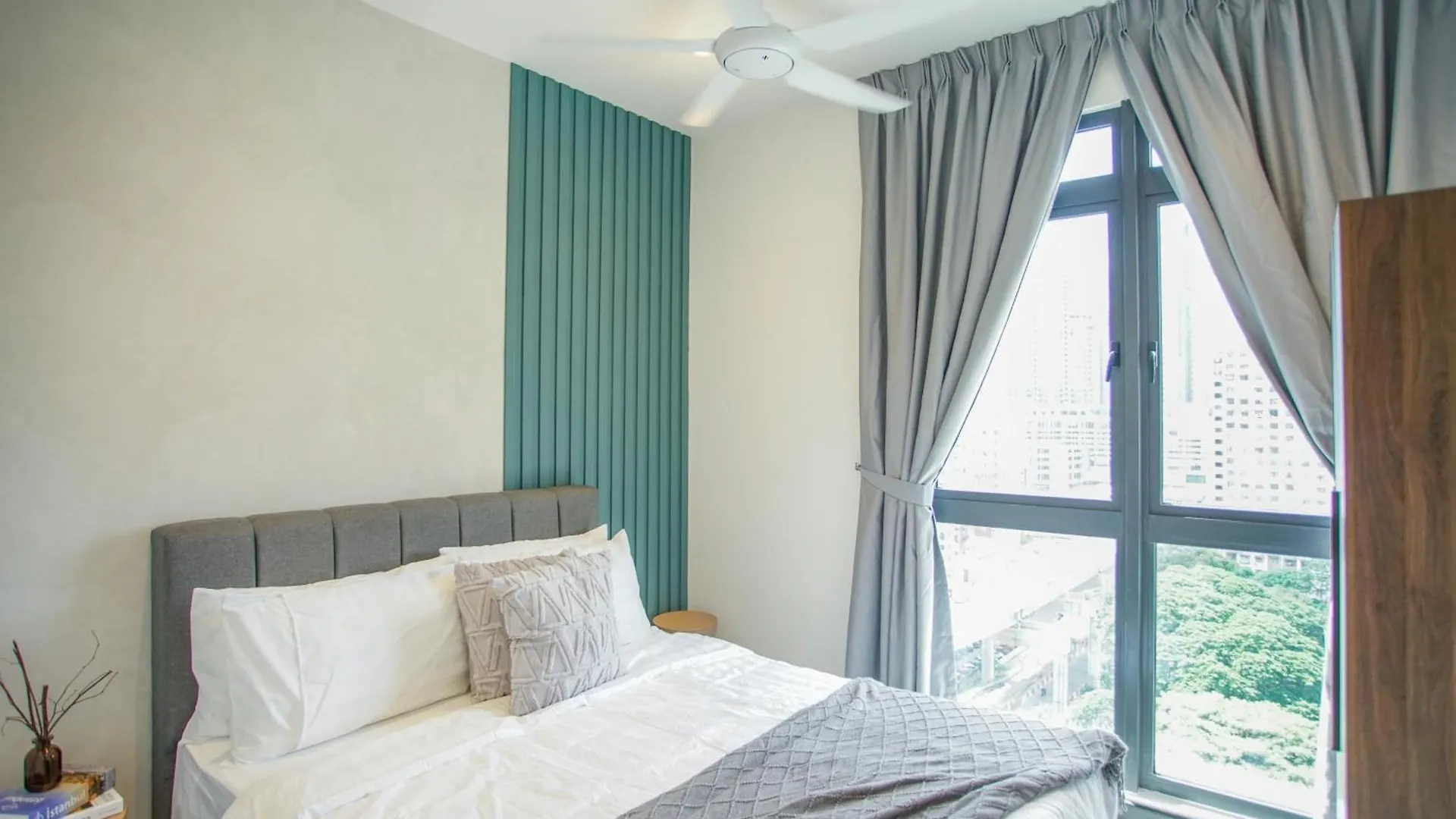 Neu Suites By Cobnb Kuala Lumpur Apartment